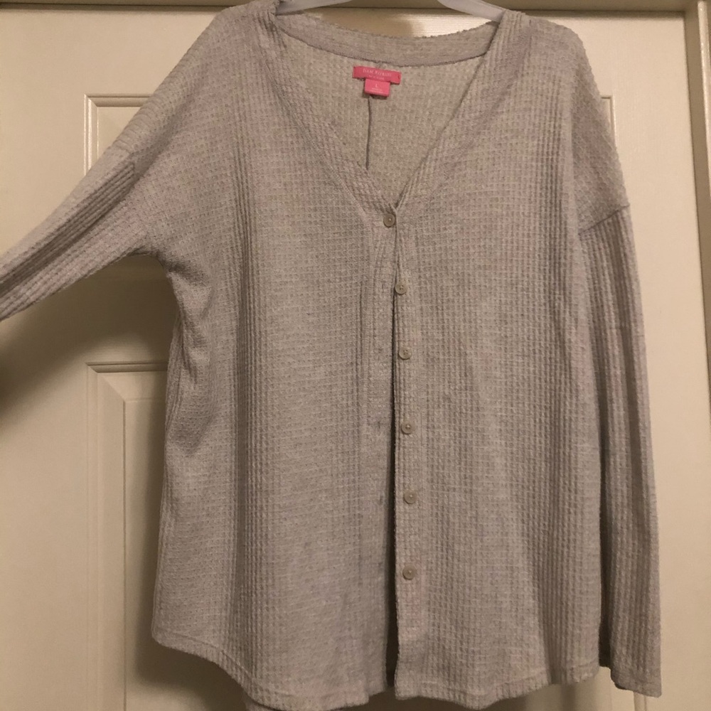 Women’s tan/cream colored cardigan